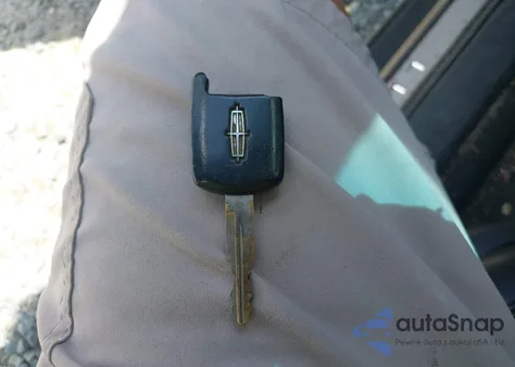 2005 Lincoln Ls V6 from USA, damaged, VIN 1LNHM86S05Y607275